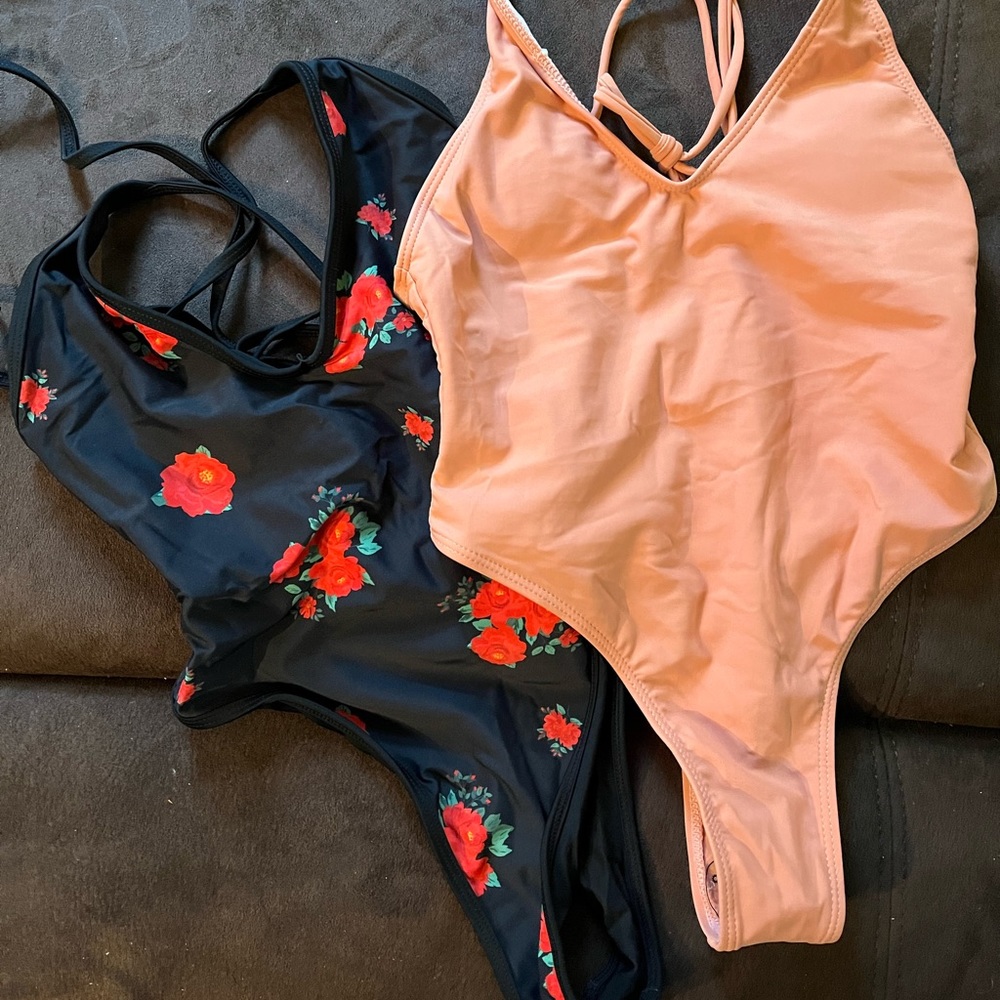 Bundle of bathing suits (small)